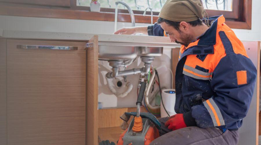 Local expert plumbing services in Oak Creek, WI